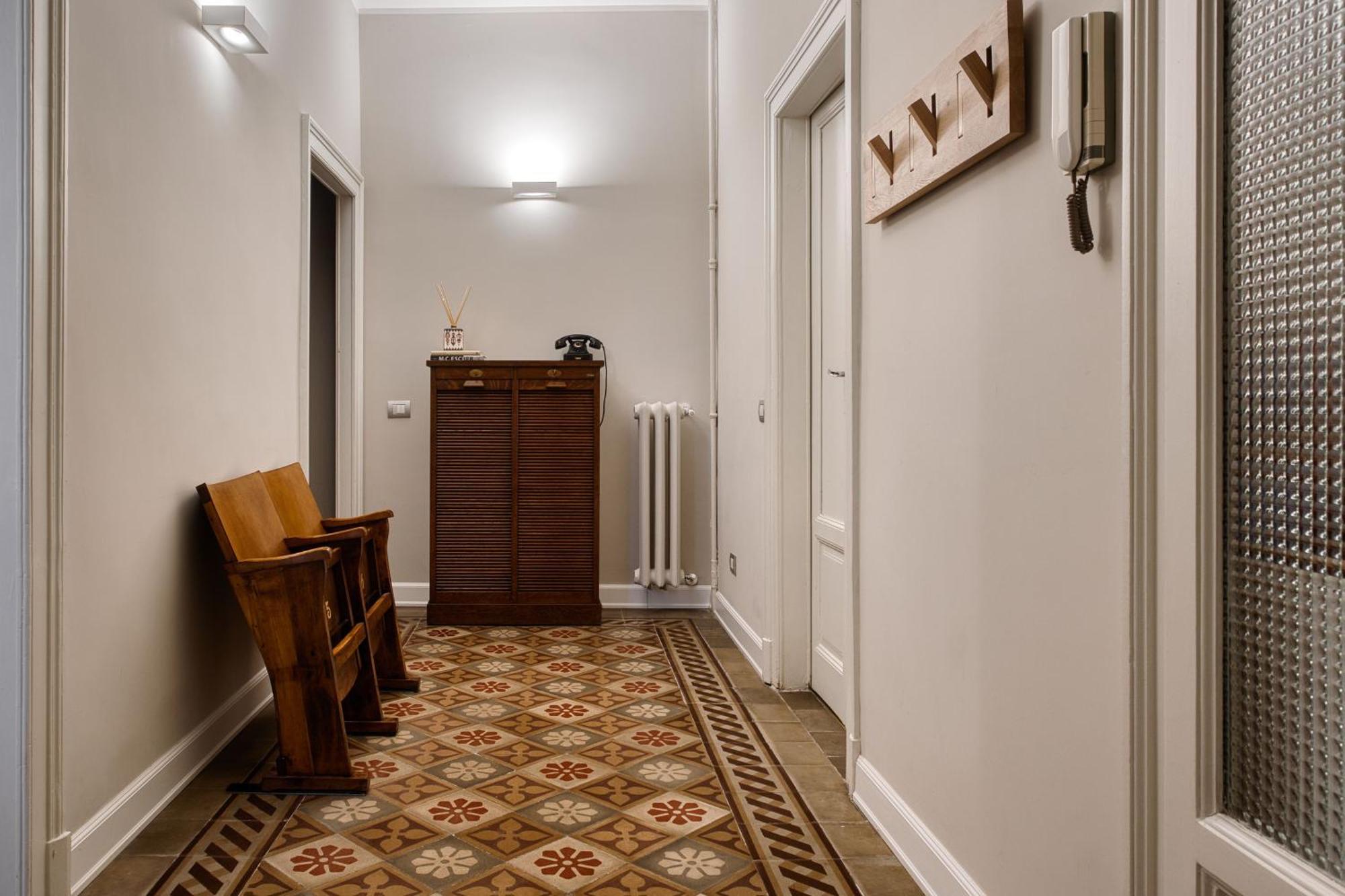 Navigli, 90 Square Meters, Free Parking Ripa Ticinese Apartment Милано Екстериор снимка
